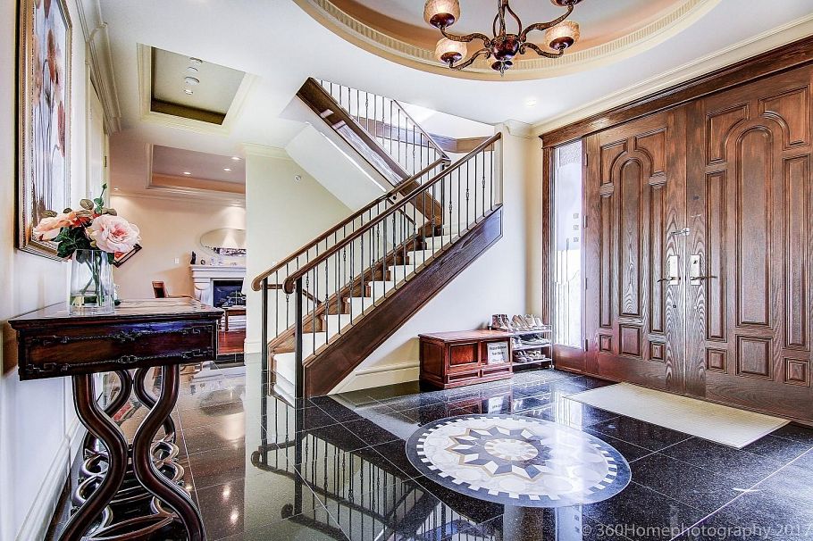 6981 Laurel Street Vancouver, BC - 3