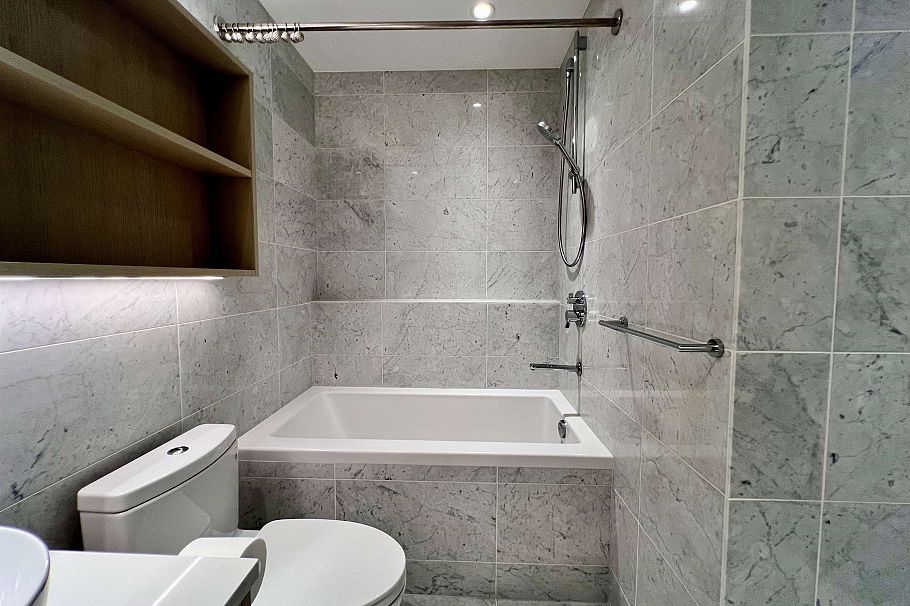 210 5168 Cambie Street Vancouver, BC - 11