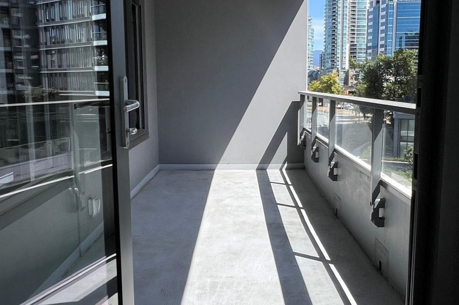 407 1678 Pullman Porter Street Vancouver, BC - 5