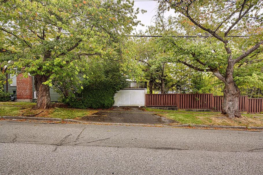 96 W 40th Avenue Vancouver, BC - 26