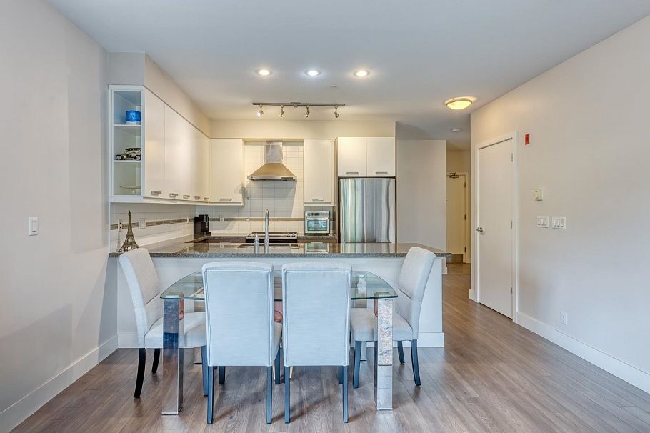 304 1273 Marine Drive North Vancouver, BC - 5