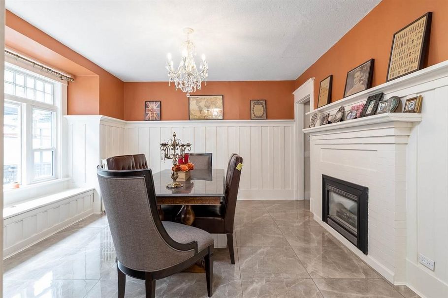 4318 W 11th Avenue Vancouver, BC - 9