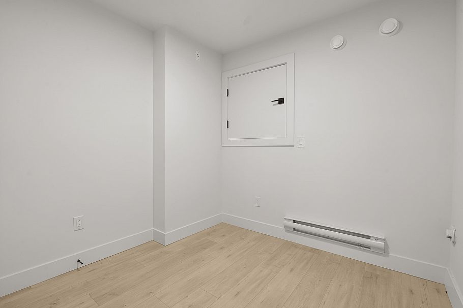 3218 W 39th Avenue Vancouver, BC - 28