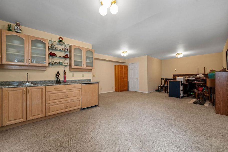 3126 W 35th Avenue Vancouver, BC - 31