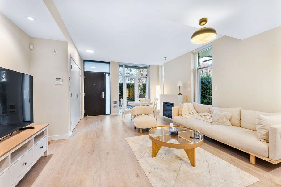 TH 16 6063 Iona Drive Vancouver, BC - 17