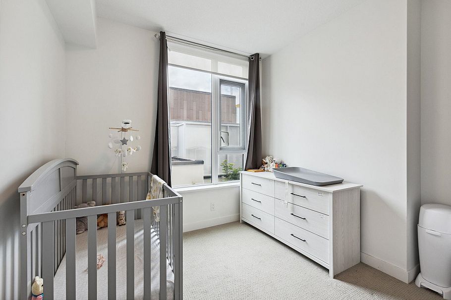 403 1471 Hunter Street North Vancouver, BC - 15