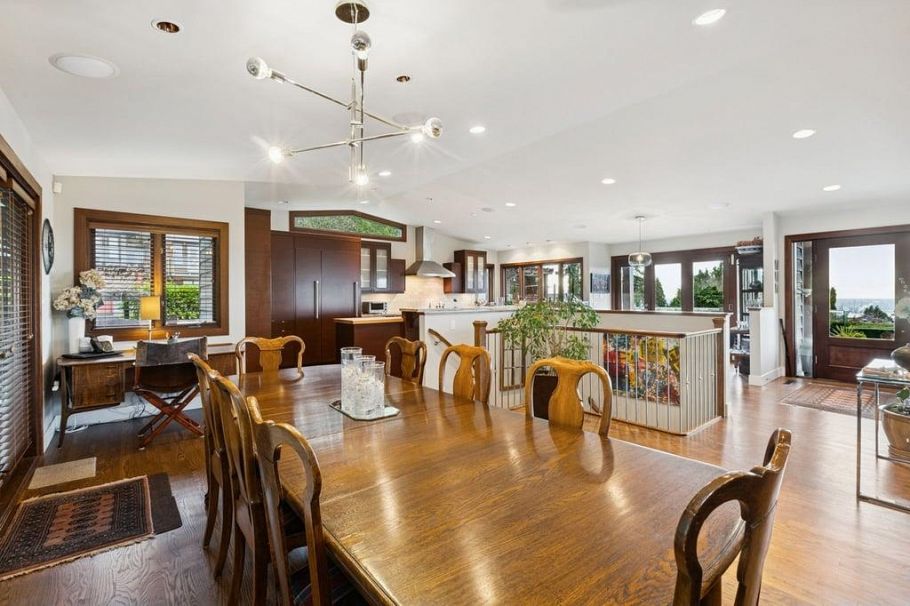 124 CARISBROOKE CRESCENT, North Vancouver BC V7N 2S1 North Vancouver, BC - 13