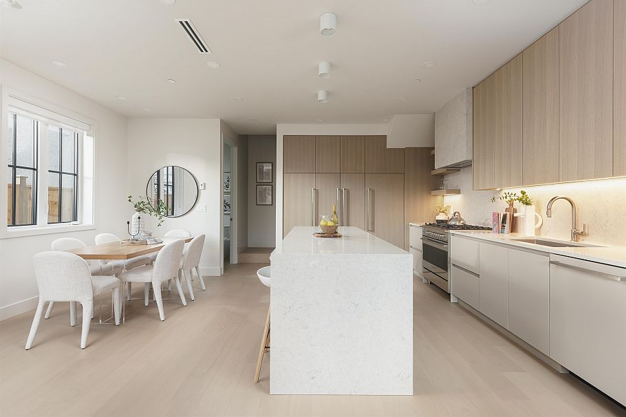 2134 E 10th Avenue Vancouver, BC - 5