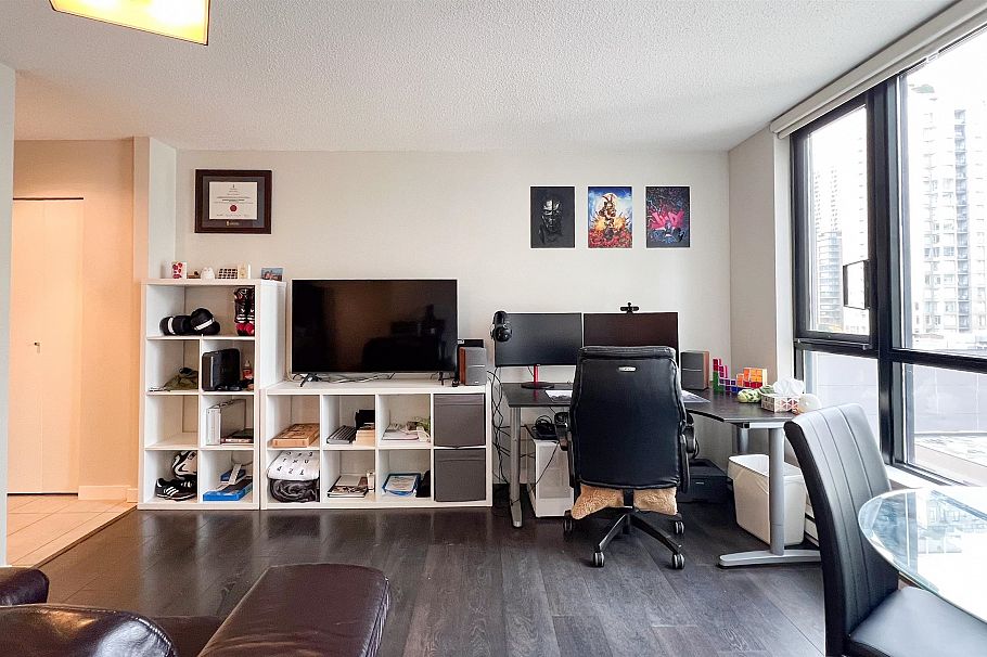 1002 977 Mainland Street Vancouver, BC - 4