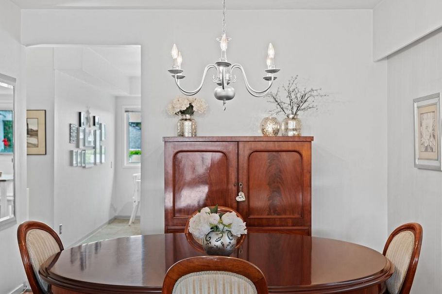 2865 W 33rd Avenue Vancouver, BC - 8