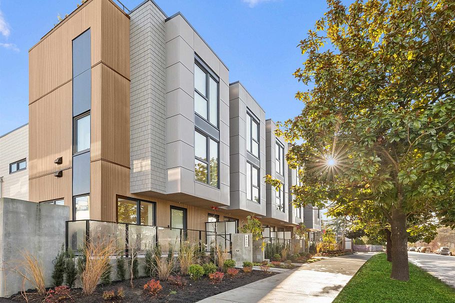 4460 Ash Street Vancouver, BC - 1