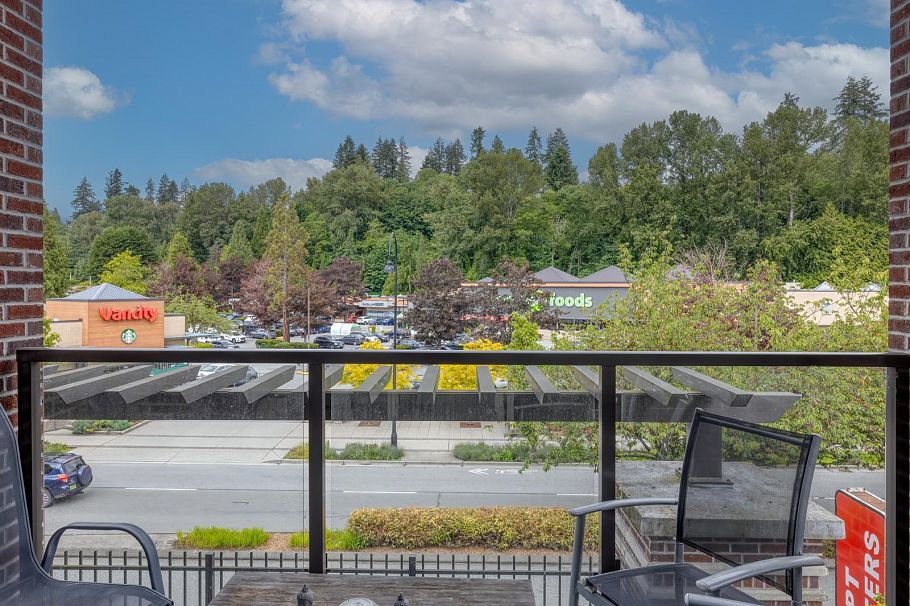 304 1273 Marine Drive North Vancouver, BC - 13