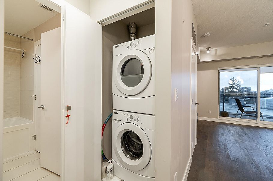 703 10033 River Drive Richmond, BC - 15