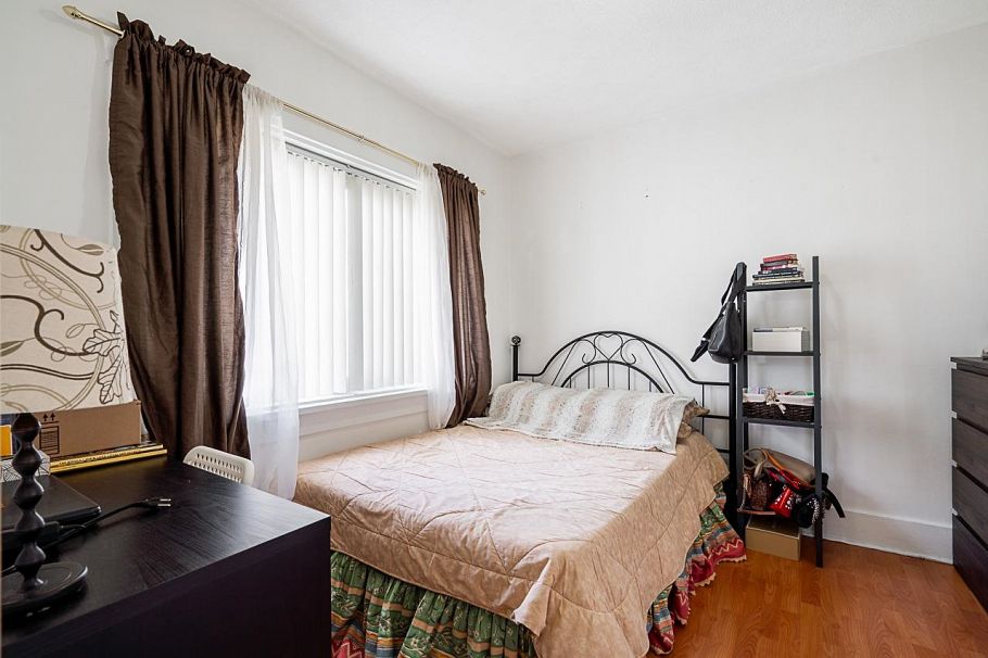 486 E King Edward Avenue Vancouver, BC - 12