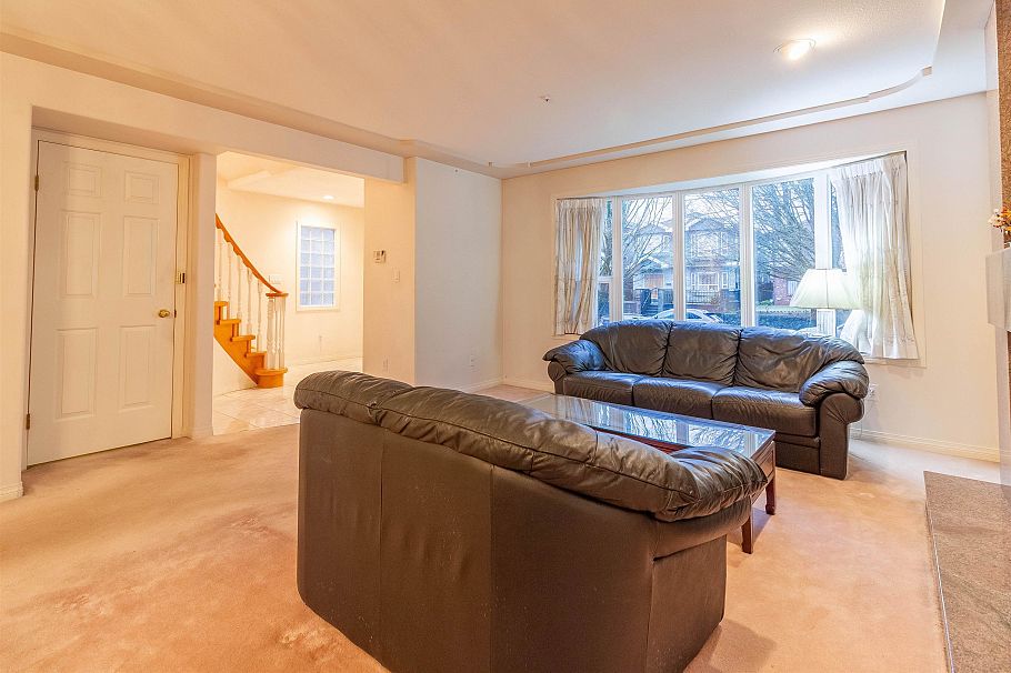 2468 E 4th Avenue Vancouver, BC - 13