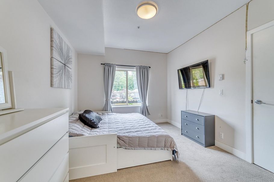 304 1273 Marine Drive North Vancouver, BC - 14