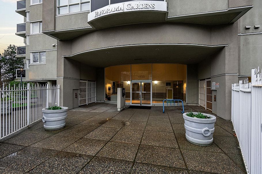 503 1833 Frances Street Vancouver, BC - 27