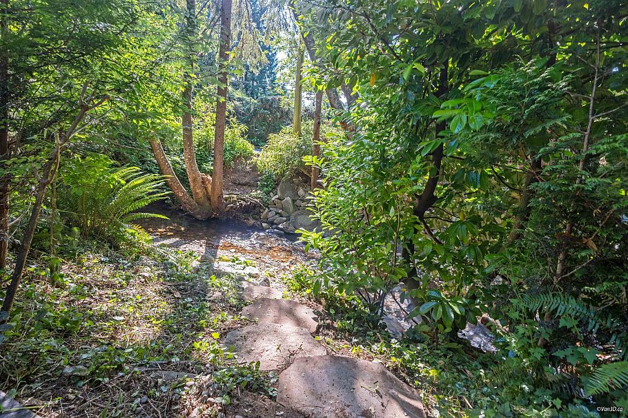 3870 Emerald Drive North Vancouver, BC - 4