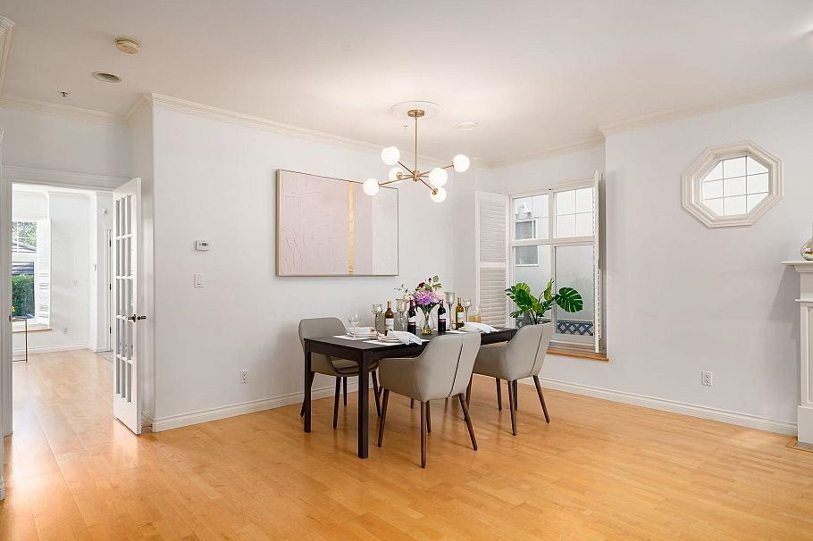 2818 W 19th Avenue Vancouver, BC - 10