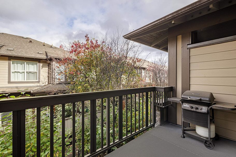 4 307 E 15th Street North Vancouver, BC - 10