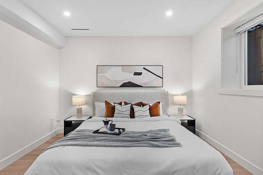 3 435 E 47th Avenue Vancouver, BC - 8