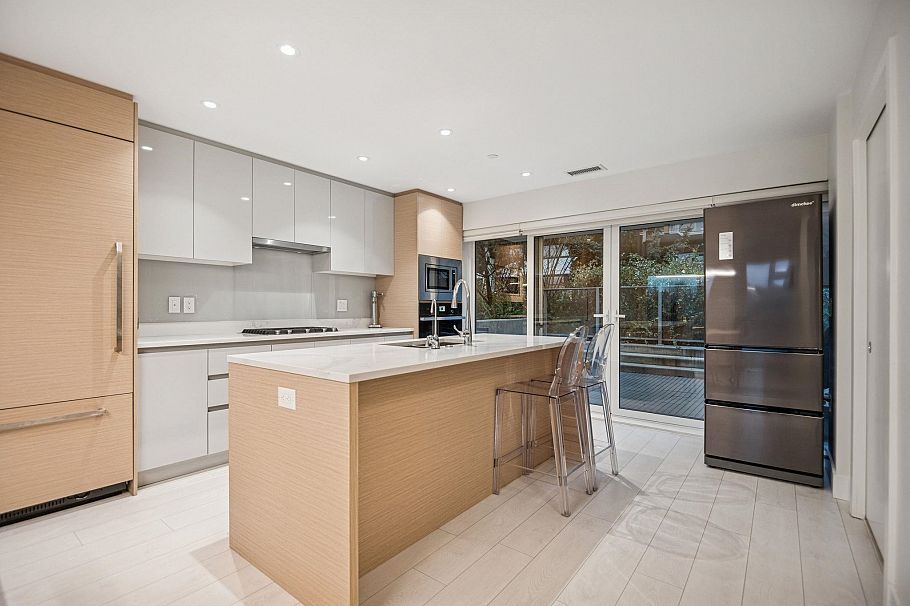 9 8589 Rivergrass Drive Vancouver, BC - 8