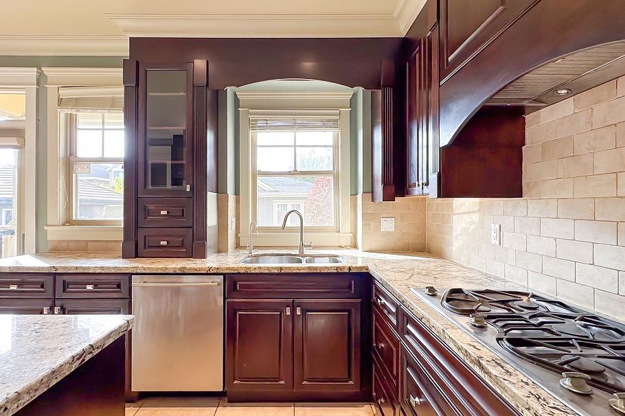 2978 W 21st Avenue Vancouver, BC - 13