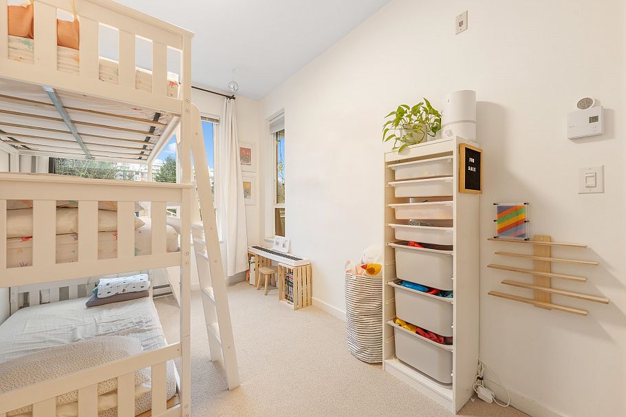 315 3551 Foster Avenue Vancouver, BC - 16