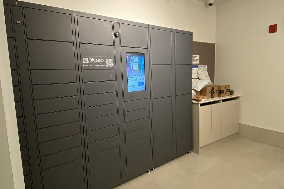 422 3596 Malsum Drive North Vancouver, BC - 36