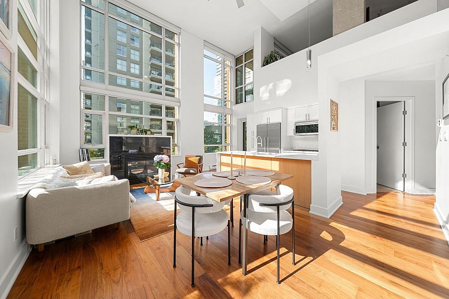 407 988 Richards Street Vancouver, BC - 4