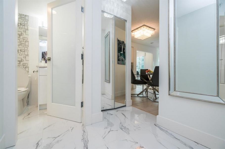 902 1328 W Pender Street Vancouver, BC - 14