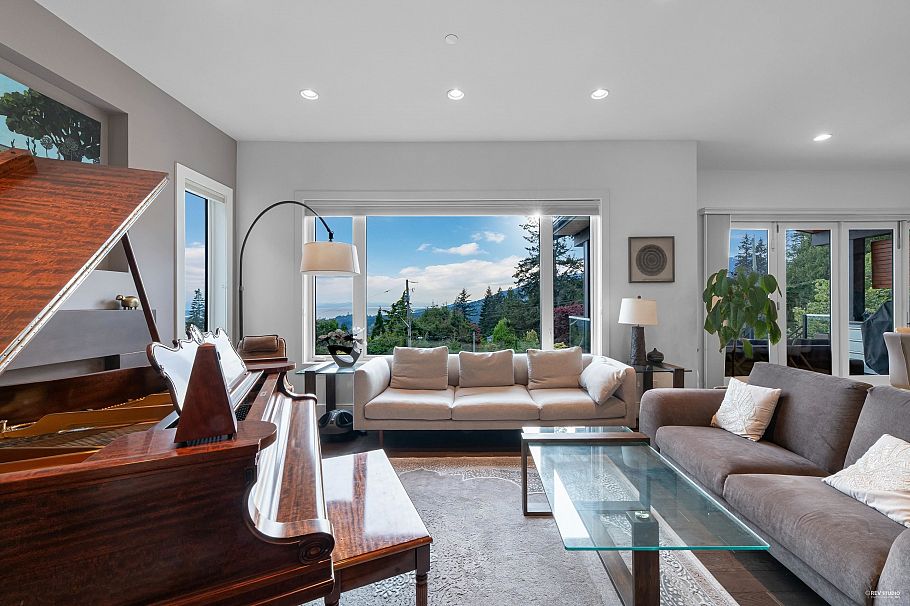 4061 St. Pauls Avenue North Vancouver, BC - 27