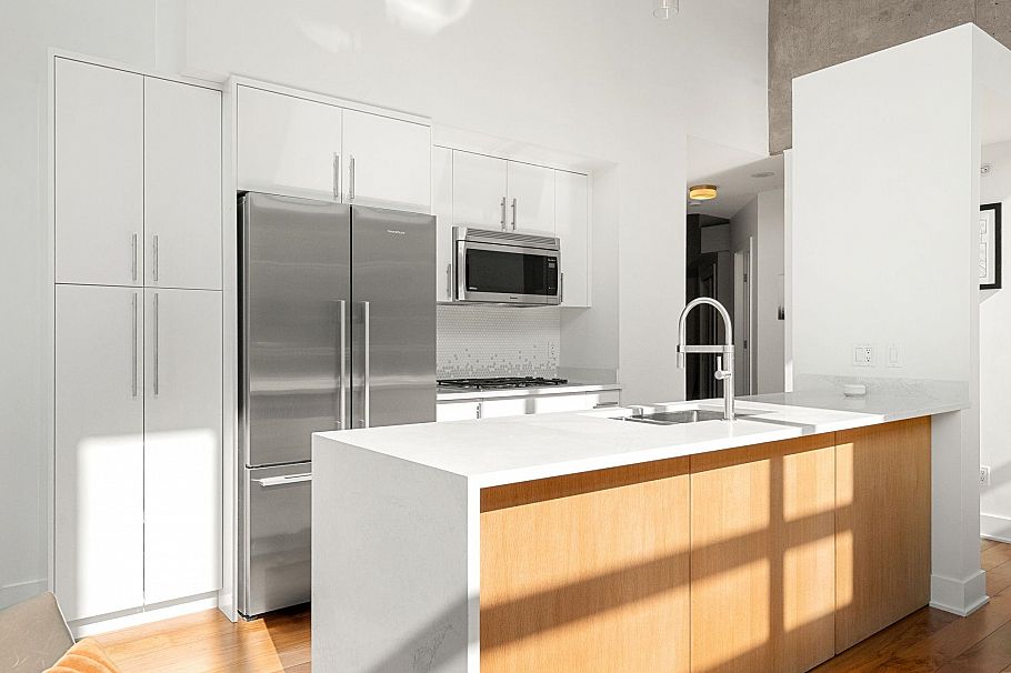 407 988 Richards Street Vancouver, BC - 10