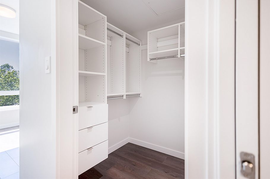 603 8238 Lord Street Vancouver, BC - 11