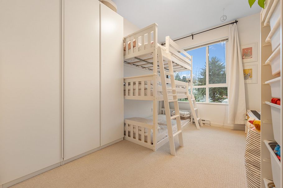 315 3551 Foster Avenue Vancouver, BC - 15