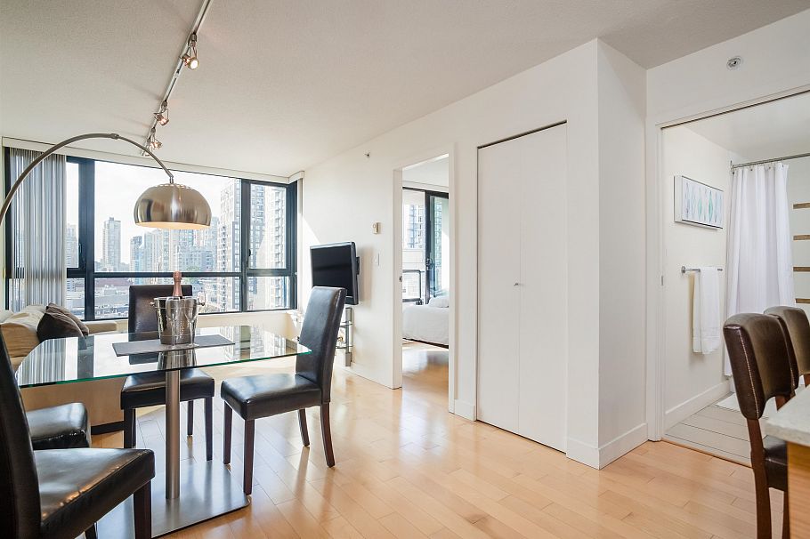 1110 928 Homer Street Vancouver, BC - 9