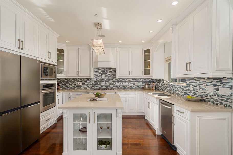 3716 W 17th Avenue Vancouver, BC - 12