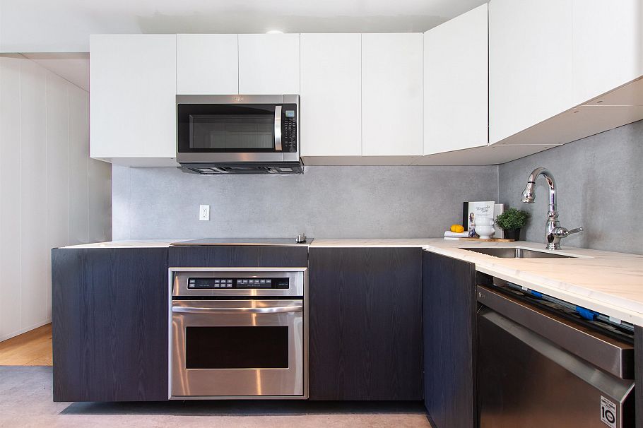 2301 1500 Howe Street Vancouver, BC - 15