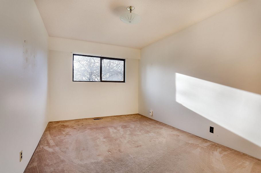 2579 E Pender Street Vancouver, BC - 13