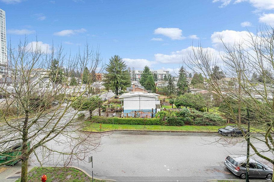 315 3551 Foster Avenue Vancouver, BC - 19