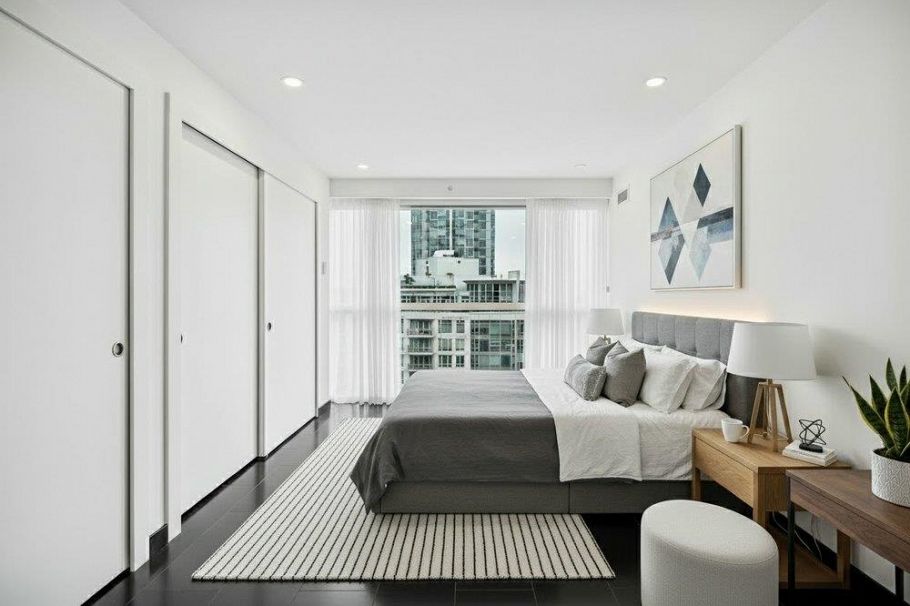 1503/04 283 Davie Street Vancouver, BC - 10