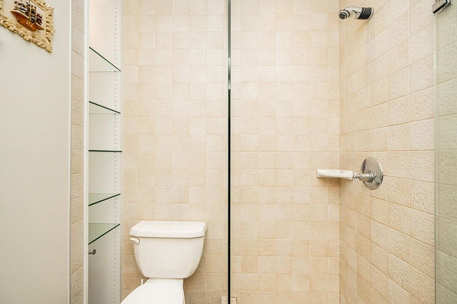 906 1333 W Georgia Street Vancouver, BC - 17