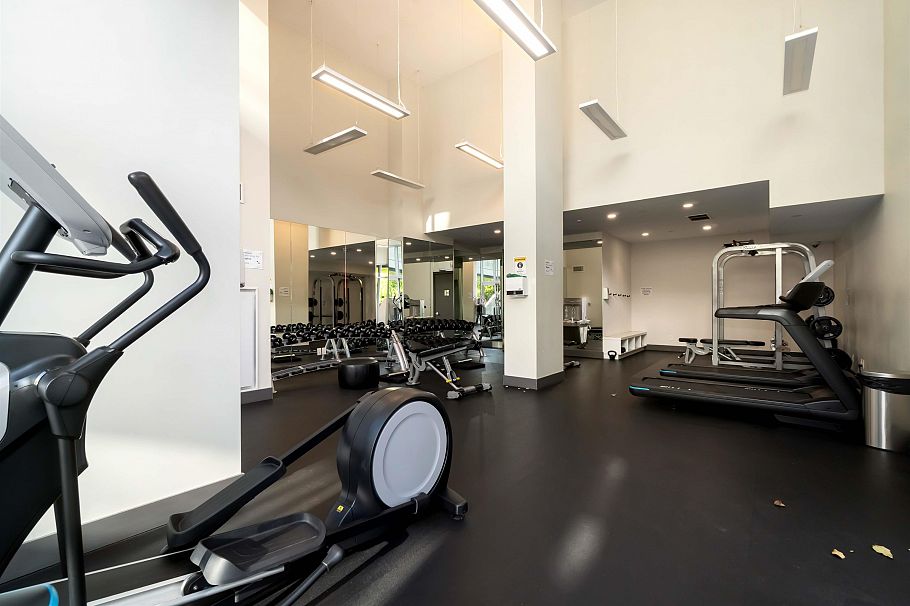 808 3581 E Kent Avenue North Vancouver, BC - 22