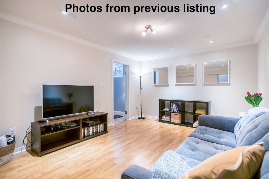 921 Old Lillooet Road North Vancouver, BC - 17