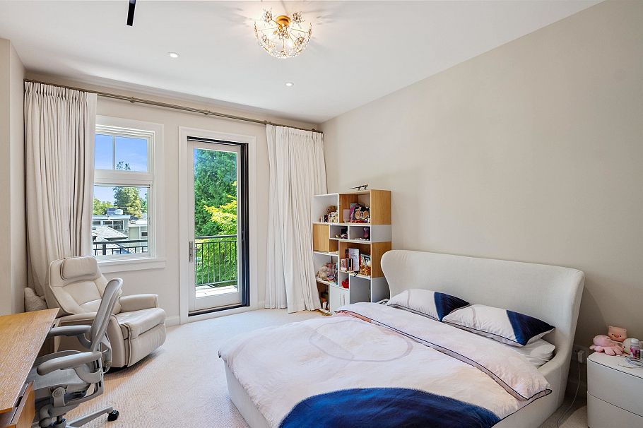 5912 Churchill Street Vancouver, BC - 9