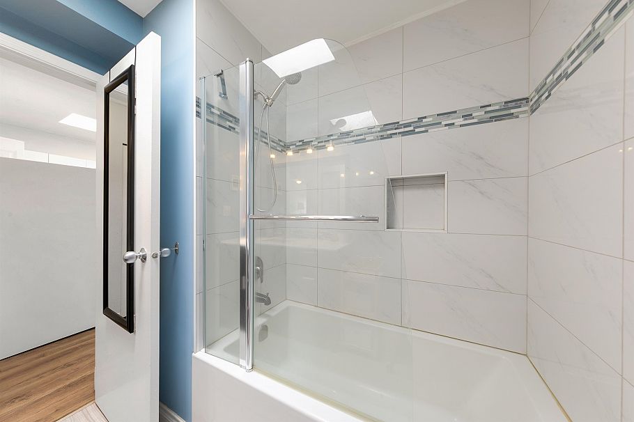 PH11 418 E Broadway Vancouver, BC - 19