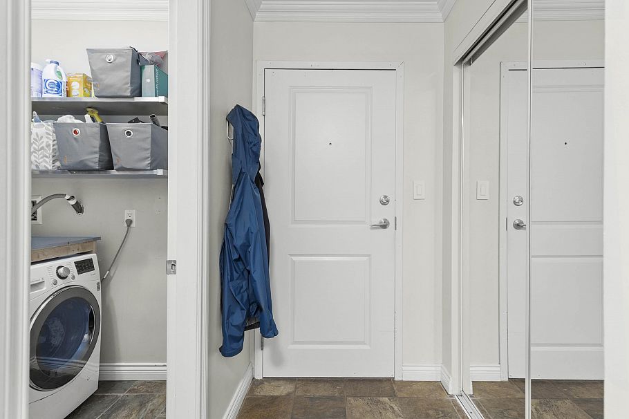 302 1550 Barclay Street Vancouver, BC - 28