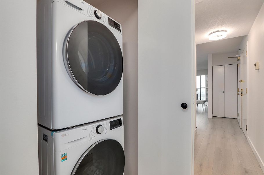 810 1268 W Broadway Vancouver, BC - 13