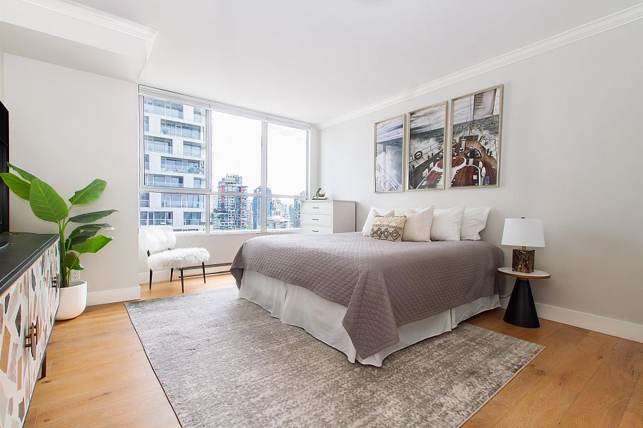 2301 1500 Howe Street Vancouver, BC - 18