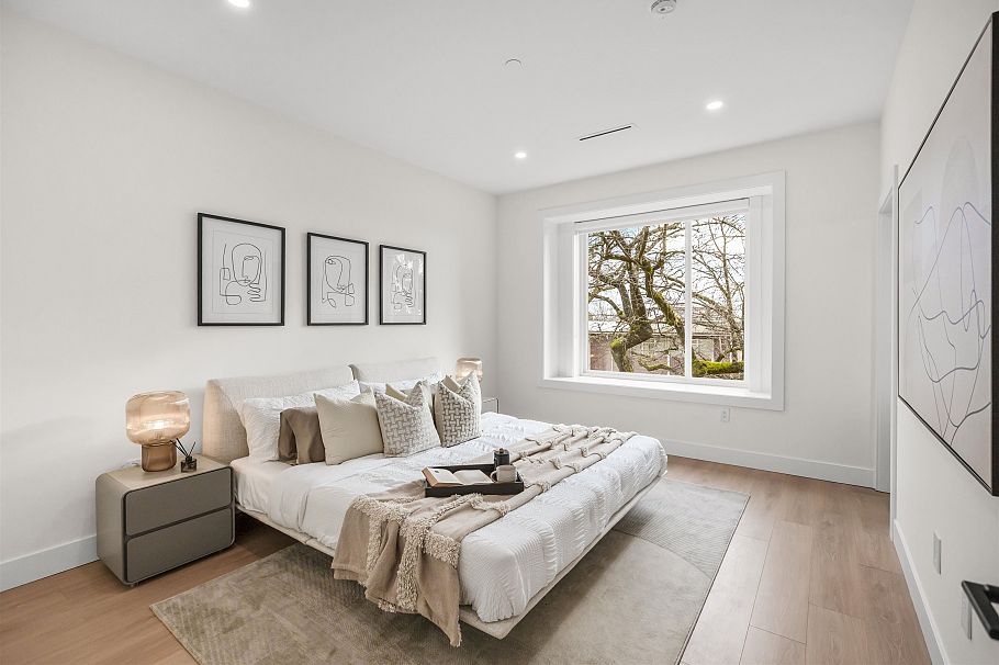 1 435 E 47th Avenue Vancouver, BC - 12